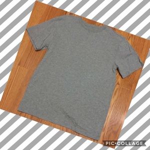 Boys Old Navy T-Shirt